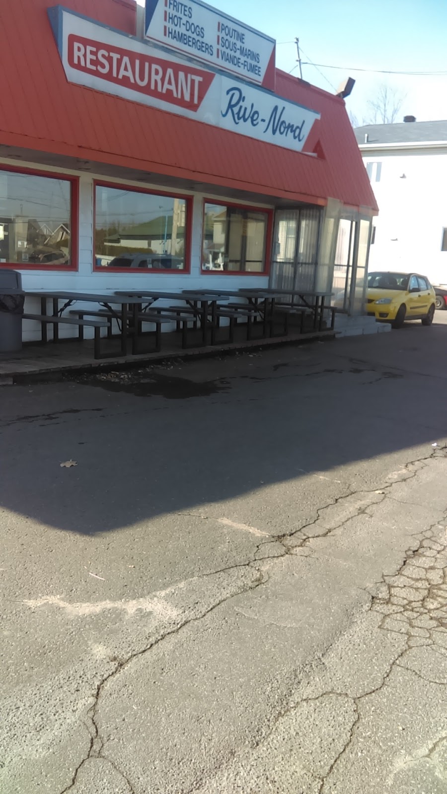 Restaurant Rive-Nord Enrg | 561 Rue de la Visitation, Saint-Charles-Borromée, QC J6E 4P7, Canada | Phone: (450) 759-9135