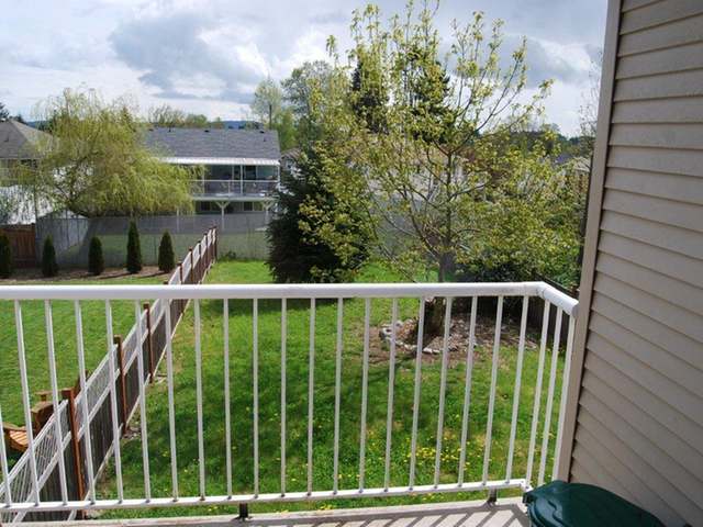Nanaimo Student Housing | 650 Lambert Ave, Nanaimo, BC V9R 3N8, Canada | Phone: (604) 849-1468
