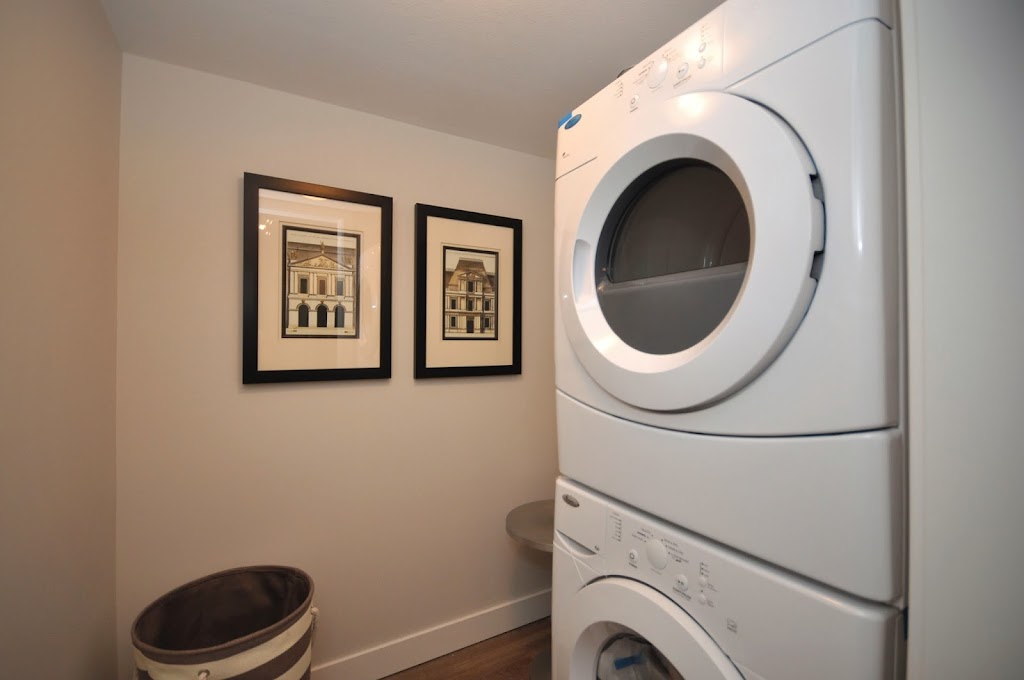 Wellesley Court | 1918 McCallum Rd, Abbotsford, BC V2S 0H2, Canada | Phone: (604) 852-0827