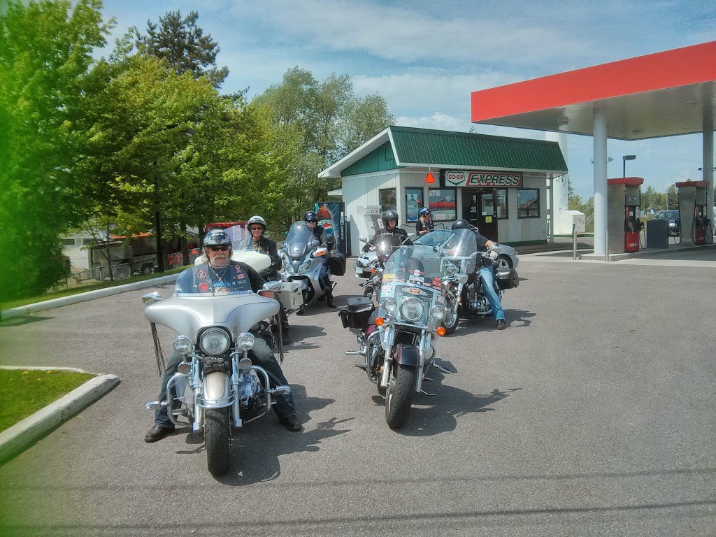 Petro-Canada | 2222 Rte 500 W, Embrun, ON K0A 1W0, Canada | Phone: (613) 443-5551