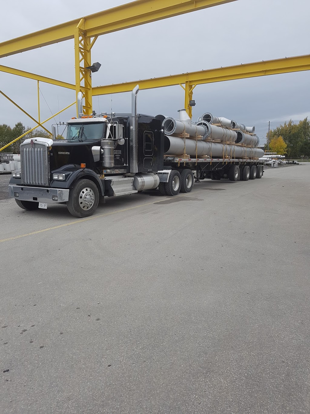 Geer Transport Inc. | 40 Easy St, Port Perry, ON L9L 0A1, Canada | Phone: (905) 429-1907