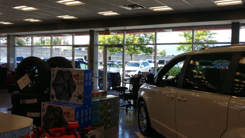 Maple Ridge Chrysler Jeep Dodge | 11911 West St, Maple Ridge, BC V2X 3M6, Canada | Phone: (604) 465-8931