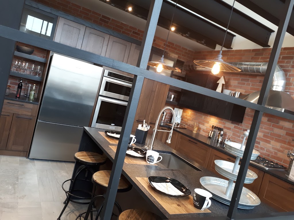 Armoires Cuisines Action | 4585 Desserte Nord Autoroute 440 Ouest, Laval, QC H7P 0J7, Canada | Phone: (450) 688-9050