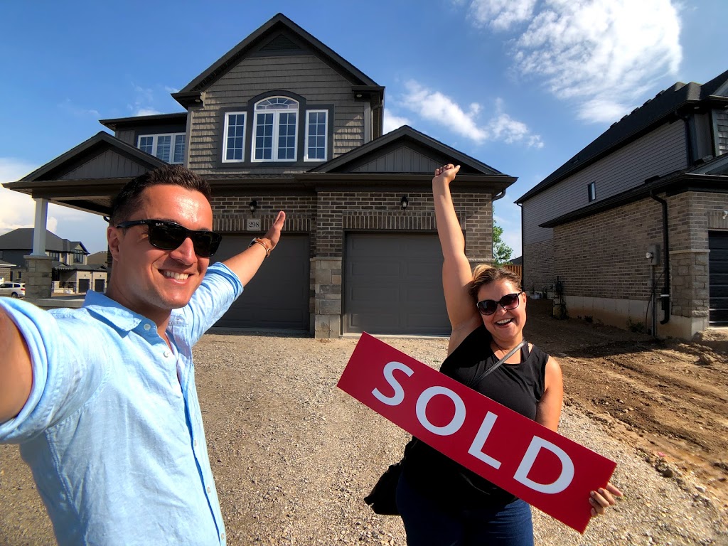 Michael Novac Real Estate | 640 Riverbend Dr, Kitchener, ON N2K 3S2, Canada | Phone: (226) 505-0403