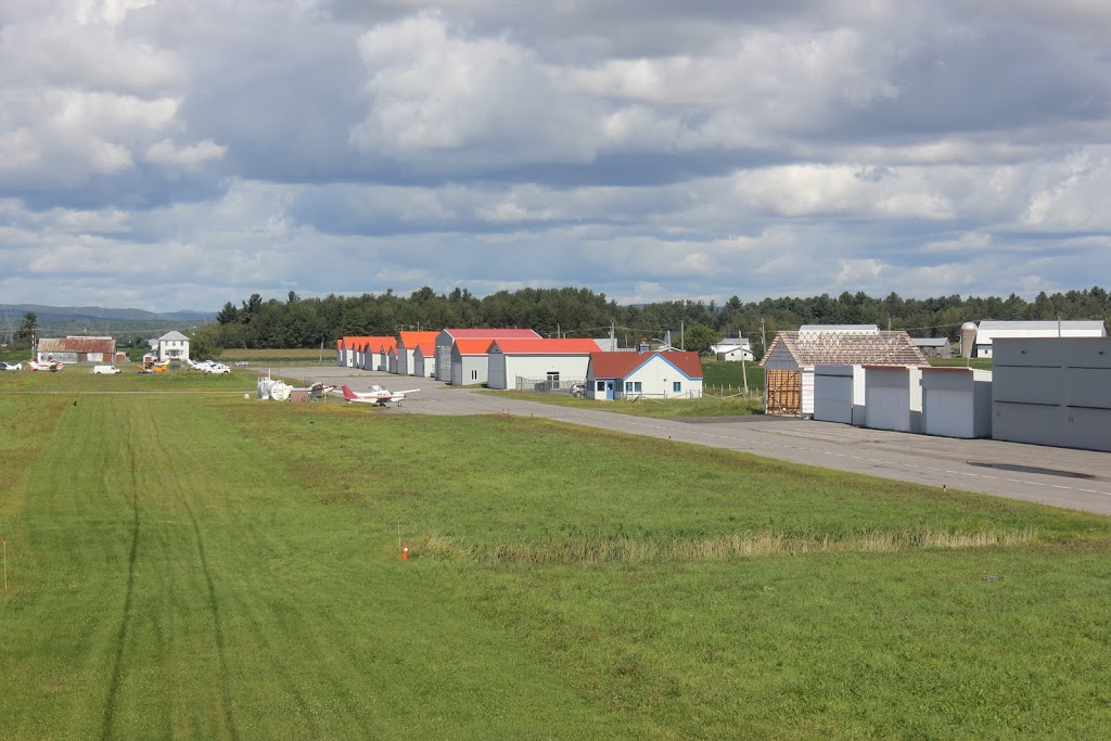Aéroclub de Joliette Inc | 501 Rang Double, Saint-Ambroise-de-Kildare, QC J0K 1C0, Canada | Phone: (450) 759-6252