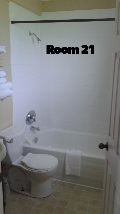 Berrys Motel | 73 Robie St, Truro, NS B2N 1K8, Canada | Phone: (902) 895-2823