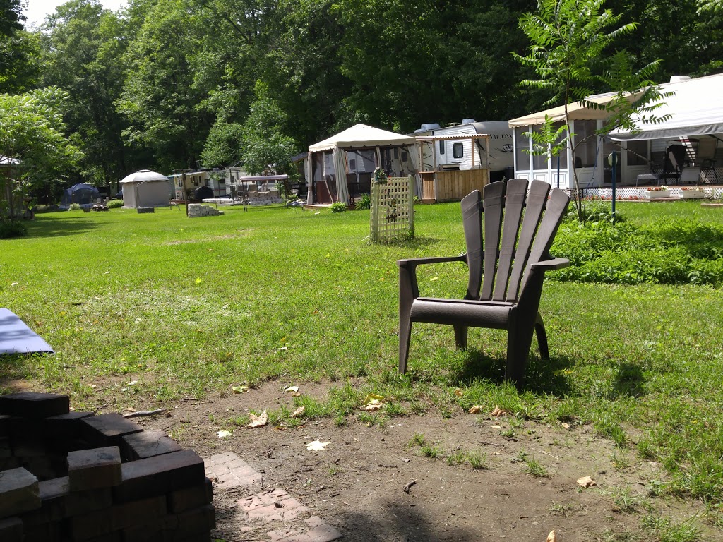 Camping des chutes Hunter | 18 Chemin des Chutes, Frelighsburg, QC J0J 1C0, Canada | Phone: (450) 298-5005
