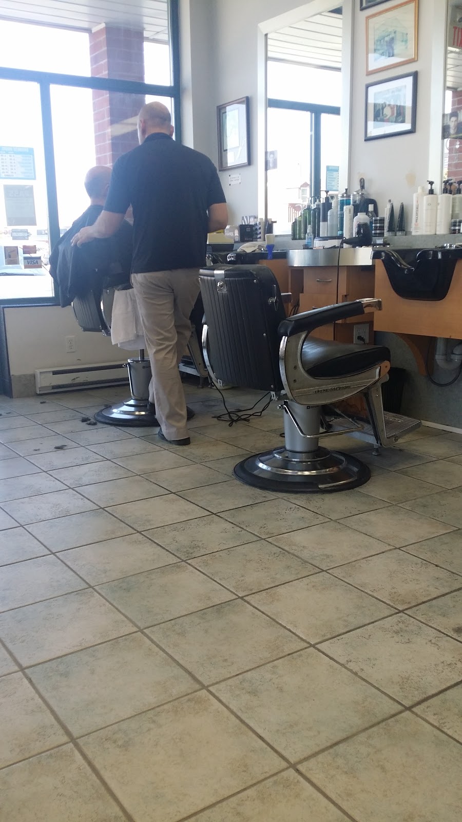 Alta-Moda Family Hairstylists | 1252 Eglinton Ave W, Mississauga, ON L5V 1N3, Canada | Phone: (905) 542-3019