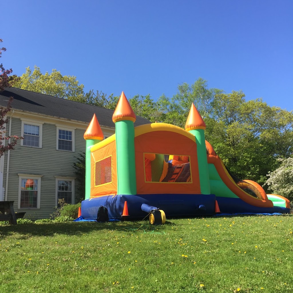 Bounce Kingdom Party Rentals | 60 Morse Ln #6, Berwick, NS B0P 1E0, Canada | Phone: (902) 680-1056