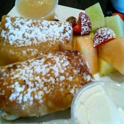 Cafe Sheli | 7700 Bathurst St, Thornhill, ON L4J 7Y3, Canada | Phone: (905) 762-0640