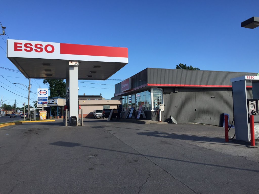 Gas Station | 13470 Boulevard Curé-Labelle, Mirabel, QC J7J 1G9, Canada