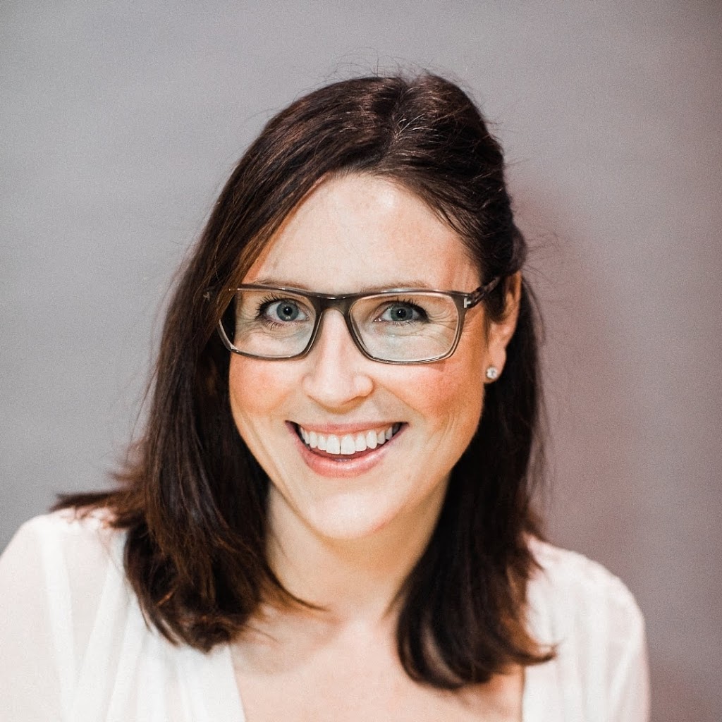 Dr. Lindsay Louwagie | 430 The Boardwalk #106, Waterloo, ON N2T 0C1, Canada | Phone: (519) 743-9888