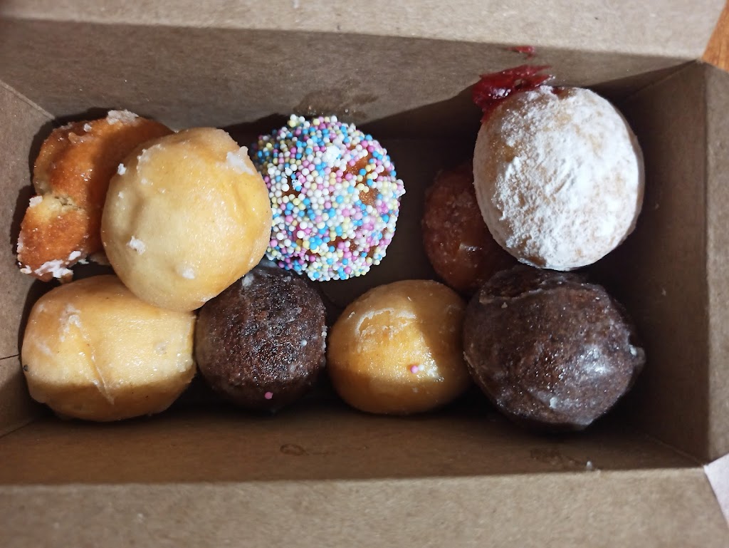 Tim Hortons | 625 N River Rd, Charlottetown, PE C1E 1K2, Canada | Phone: (902) 894-5133