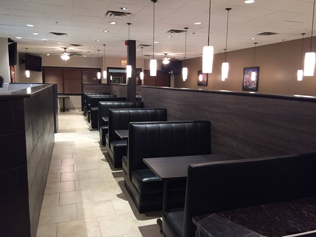 Cousin Vinnys Restaurant & Bar - Chelmsford | 4764 Regional Rd 15, Chelmsford, ON P0M 1L0, Canada | Phone: (705) 855-0003