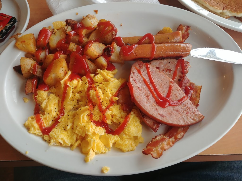 Daylight Grill | 980 Southdown Rd, Mississauga, ON L5J 2Y4, Canada | Phone: (905) 919-1187