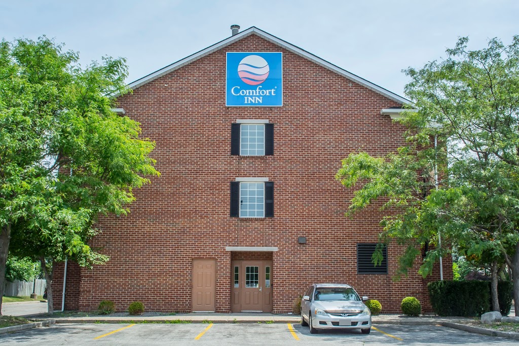 Comfort Inn | 815 Mara St, Point Edward, ON N7V 0A2, Canada | Phone: (519) 383-6767