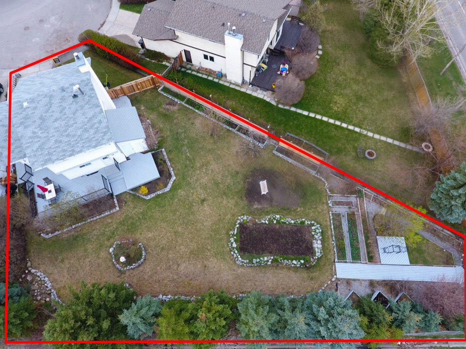 Mitch Thompson Realty | 105-11500 29 St SE, Calgary, AB T2Z 3W9, Canada | Phone: (587) 998-8462
