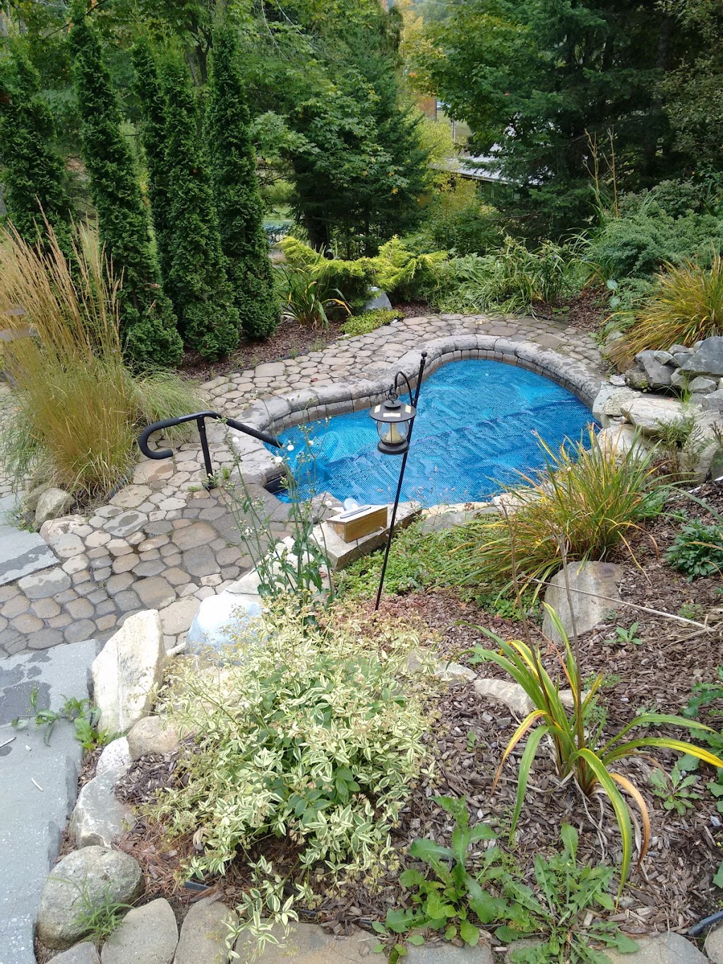 Émélie | 521 Rue du Lac Pierre N, Saint-Alphonse-Rodriguez, QC J0K 1W0, Canada | Phone: (450) 883-1550