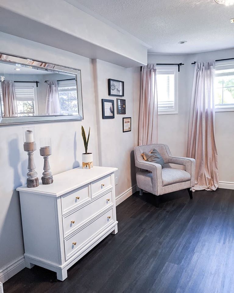 Paris Beauty Co. | 6 Kelly Ct, Paris, ON N3L 4G6, Canada | Phone: (613) 807-7885