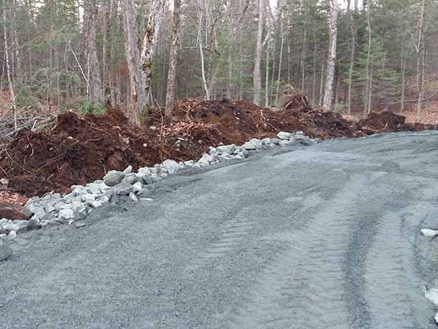Haliburton Excavating | Lot 31, Keewaydin Rd, Minden Hills, ON K0M 2K0, Canada | Phone: (705) 935-8722