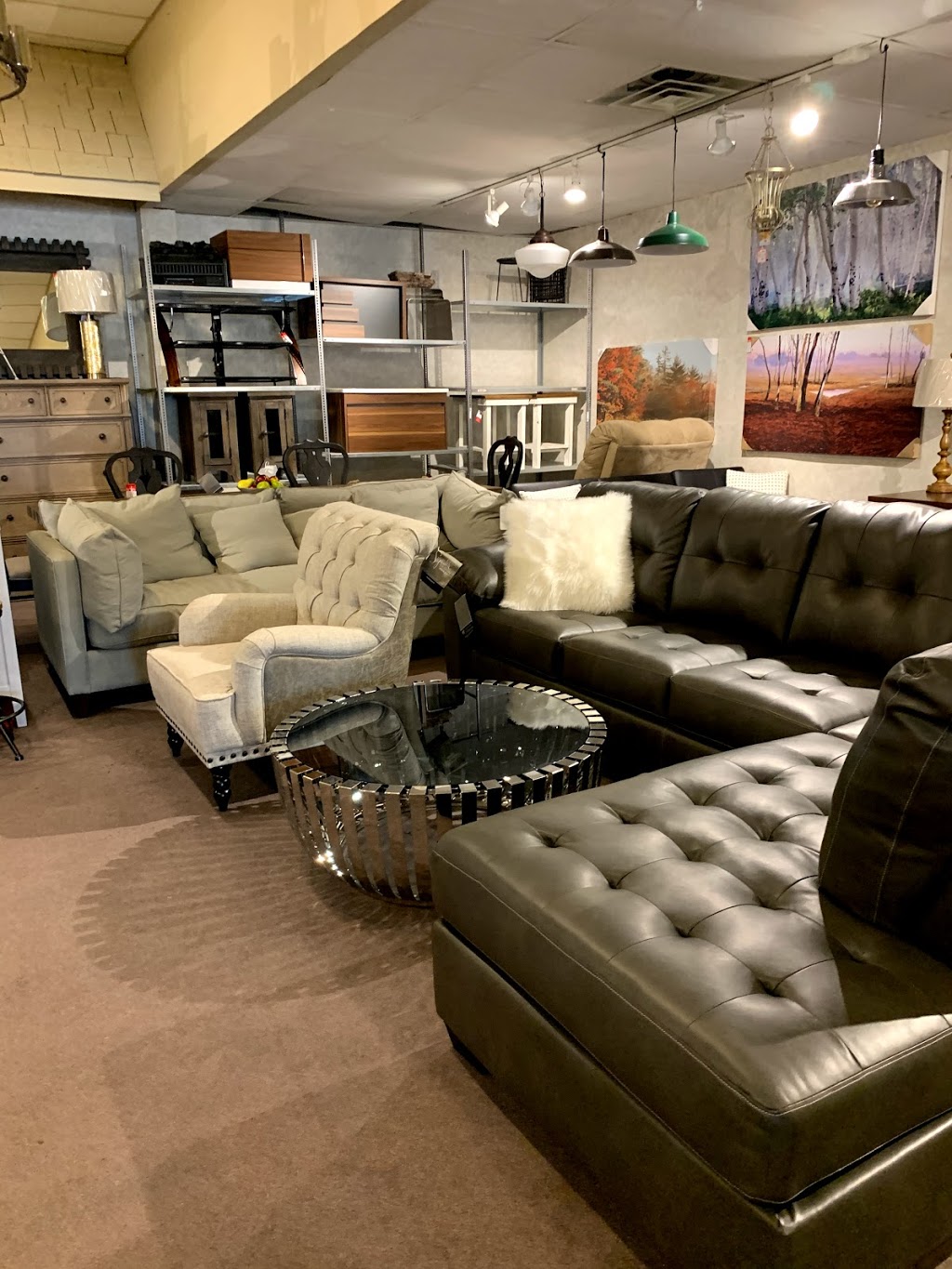 5 Corners Furniture | 4034 Portage Rd, Niagara Falls, ON L2E 6A1, Canada | Phone: (905) 401-3483