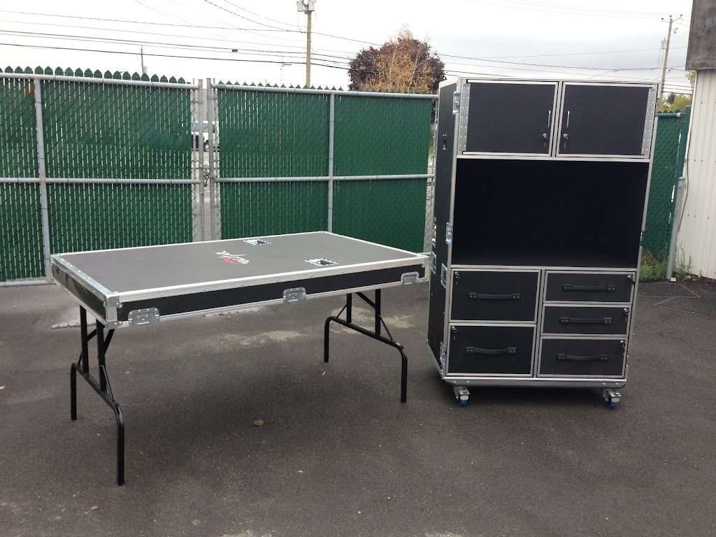 Ultra Case Montréal | 622 Chem. Saint-Louis, Beauharnois, QC J6N 2K6, Canada | Phone: (450) 617-7203