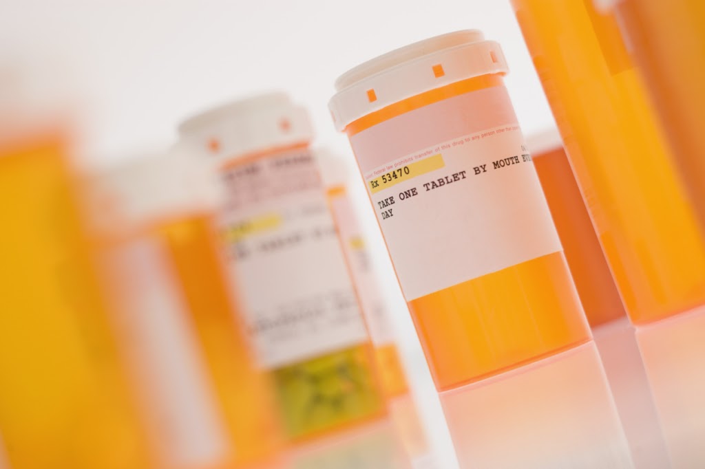 STS pain Pharmacy | 820 Cormorant St, Victoria, BC V8W 1R1, Canada | Phone: (778) 433-7246