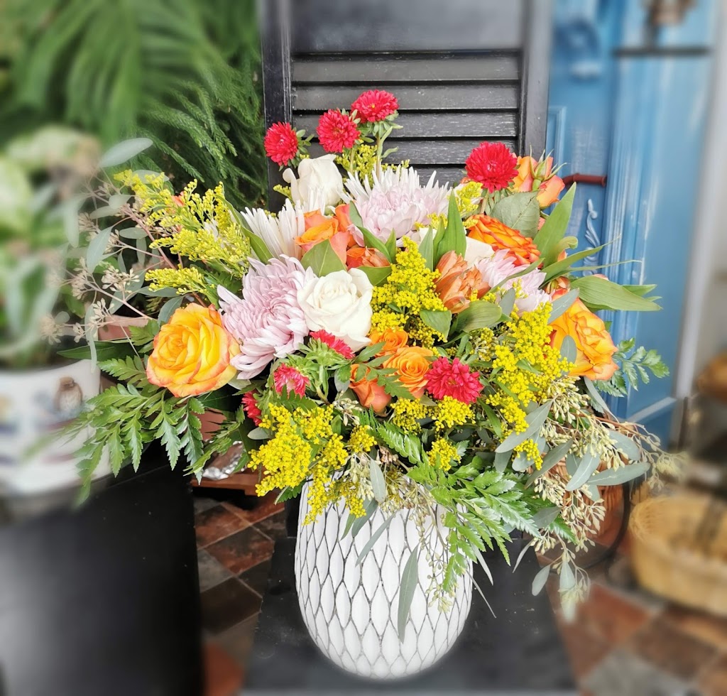 Blooming Garden Florist | 481 Main St, Kentville, NS B4N 1K9, Canada | Phone: (902) 681-3644