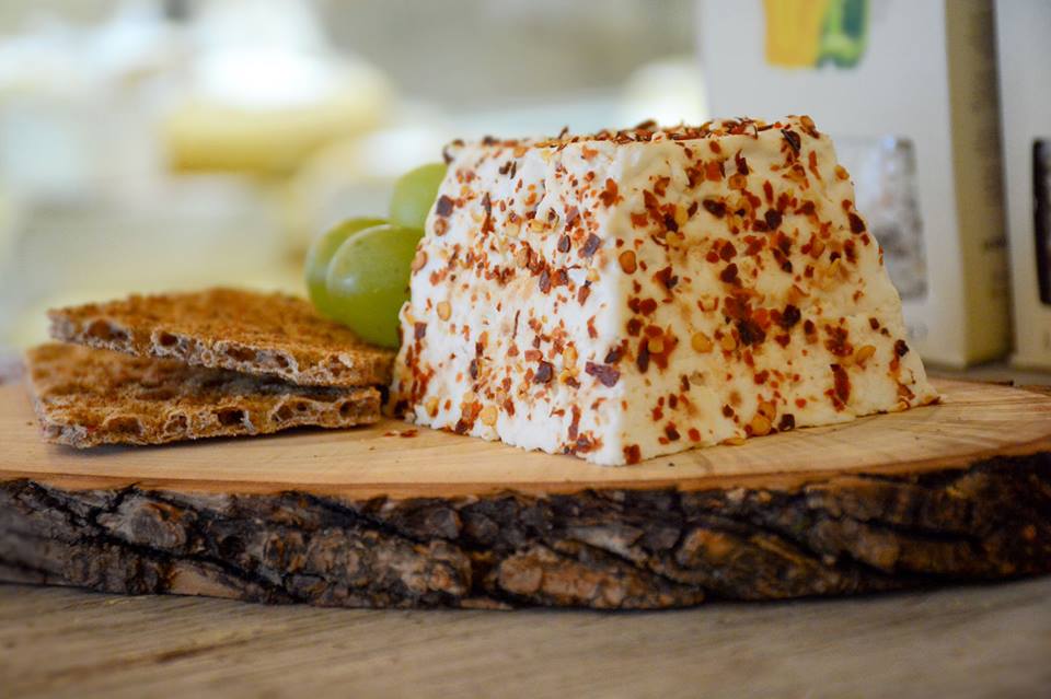 The Udder Way Artisan Cheese Company | 410 RR 20, Hannon, ON L0R 1P0, Canada | Phone: (905) 906-4633