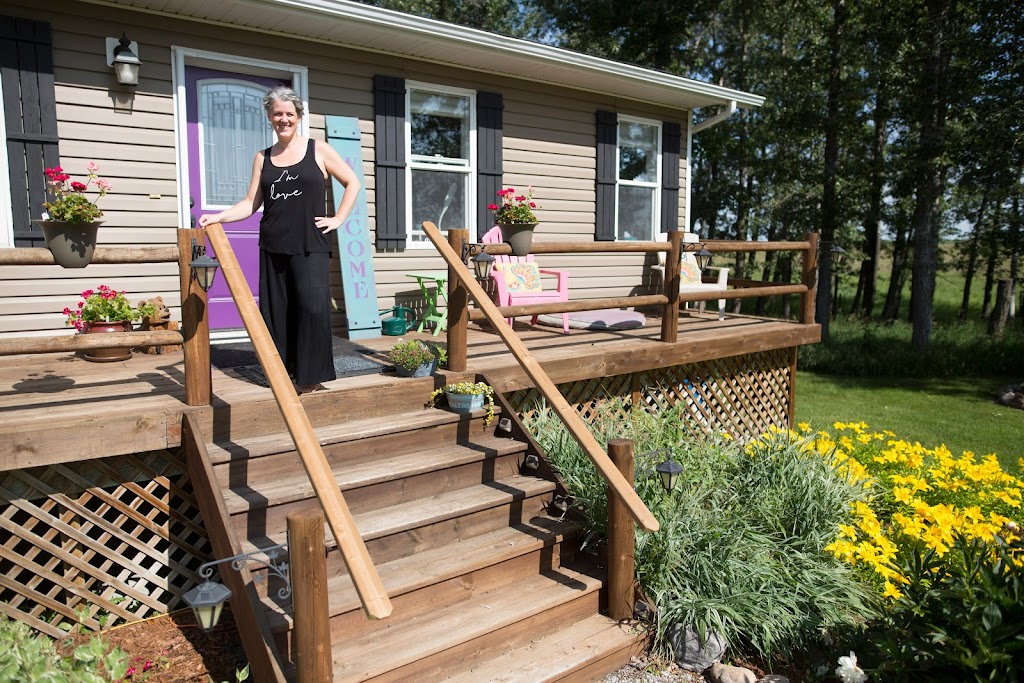 Healers Haven - Kelly-Lynn Andrew, RMT | Range Rd 31, Didsbury, AB T0M 0W0, Canada | Phone: (403) 556-1594