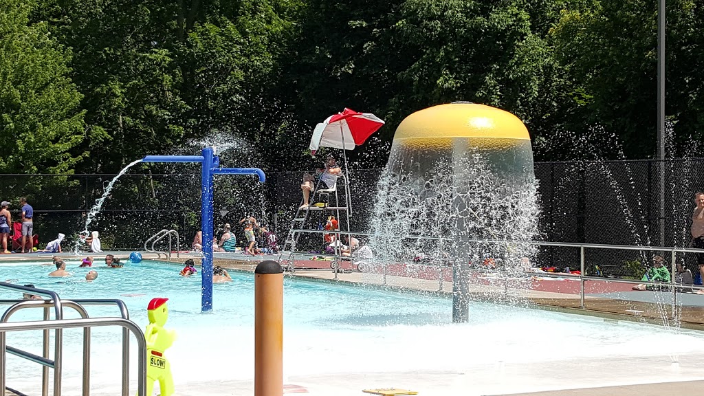 Rotary Park Pool & Spray Pad | 100 Garden Ln, Milton, ON L9T 1S2, Canada | Phone: (905) 878-7946