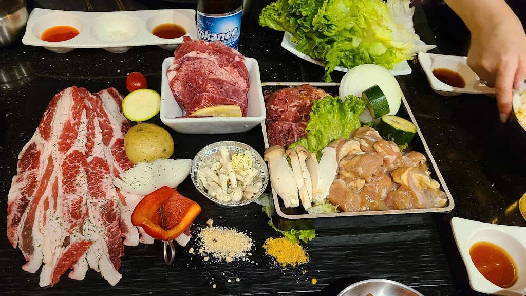 ARISU Korean BBQ - Edmonds | 7328 Edmonds St, Burnaby, BC V3N 1A8, Canada | Phone: (604) 468-2432