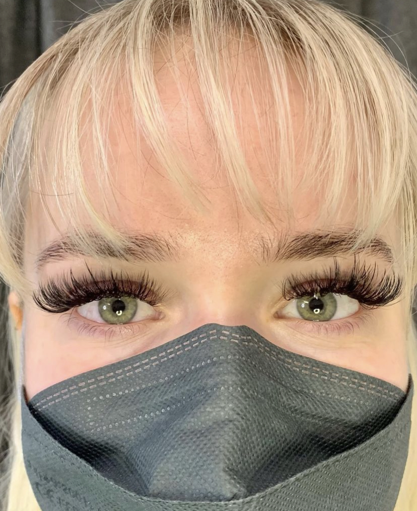 Lash Loft | 230 11th St E, North Vancouver, BC V7L 2G7, Canada | Phone: (778) 886-6616