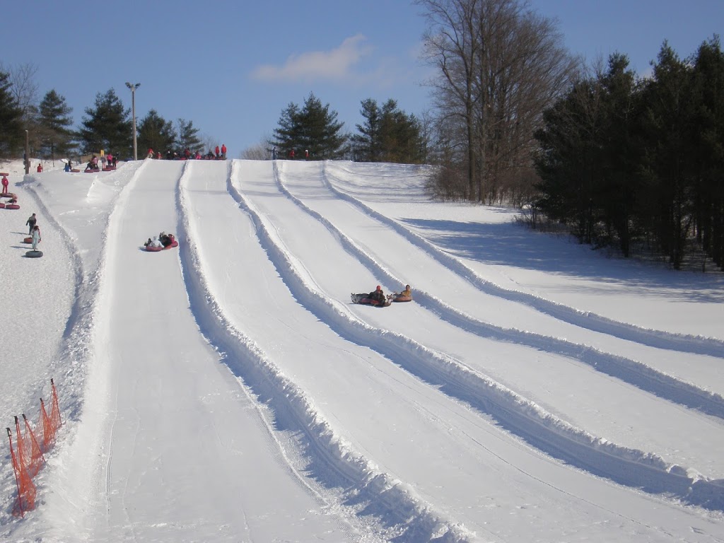 River Valley Golf Course & Winter Tube Slide | 4725 1 Line, St. Marys, ON N4X 1C6, Canada | Phone: (519) 225-2329
