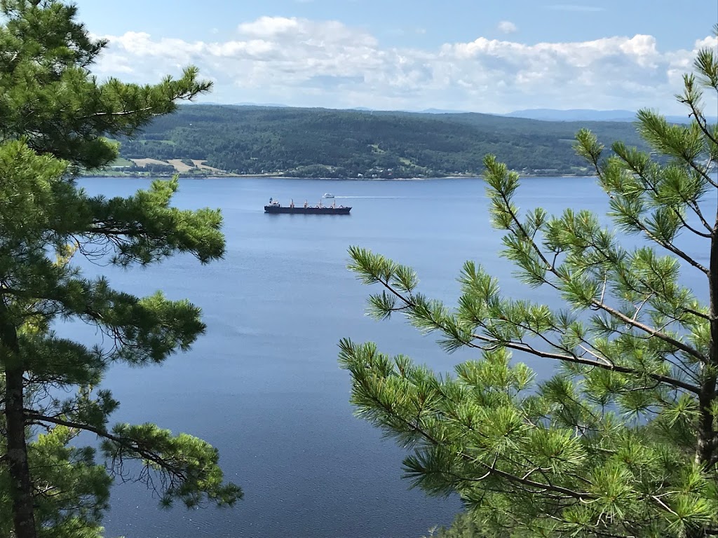 Cap Ouest Nature - Randonnée en voiturette de golf | 2553 Chemin St Joseph, Saguenay, QC G7B 3N9, Canada | Phone: (418) 544-8040