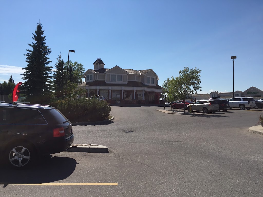 RBC Royal Bank | Strathcona Square Shopping Centre, 555 Strathcona Blvd SW, Calgary, AB T3H 2Z9, Canada | Phone: (403) 292-3605