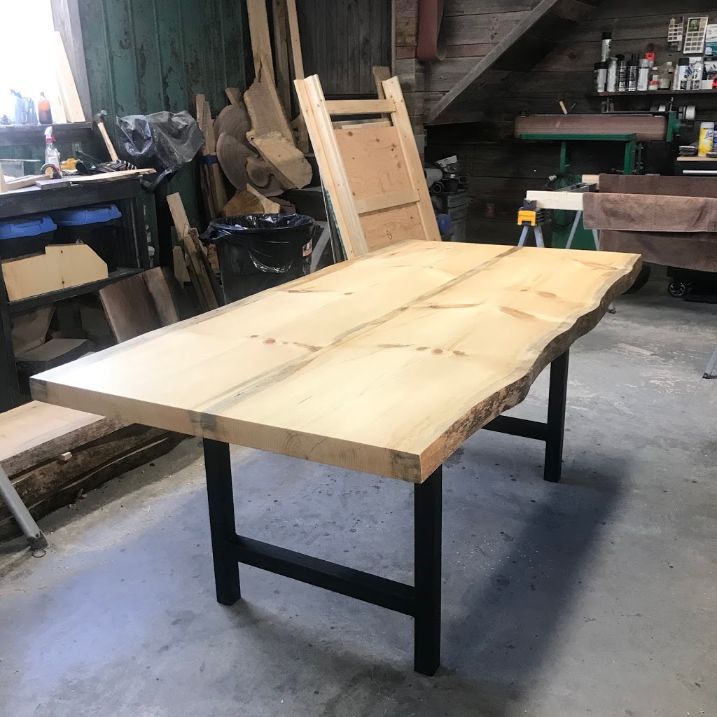 Black River Woodworks | 7531 E River Rd, Washago, ON L0K 2B0, Canada | Phone: (416) 879-5627