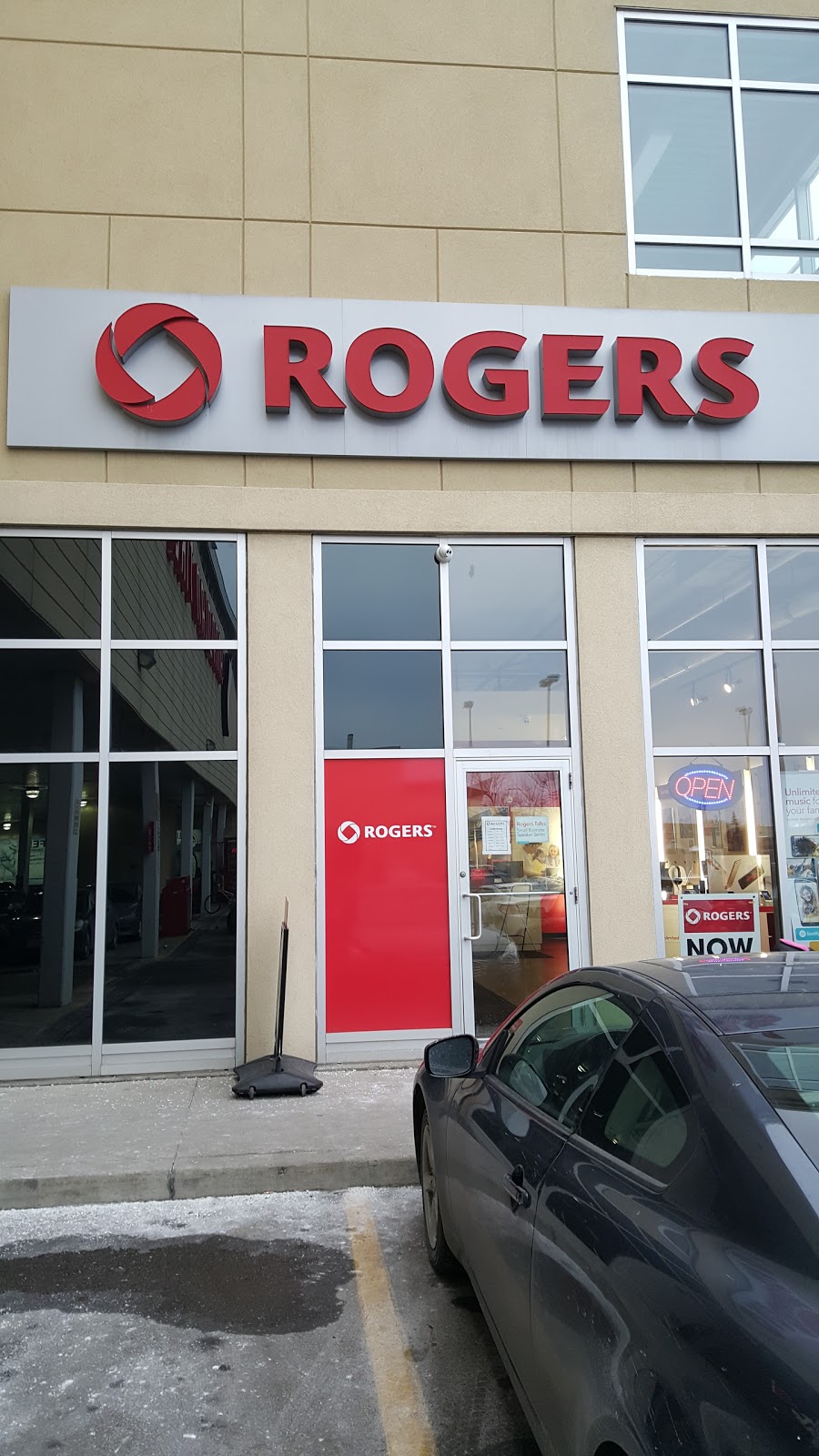 Rogers | 1025 Lake Shore Blvd E Unit 104, Toronto, ON M4M 1B4, Canada | Phone: (416) 461-4600