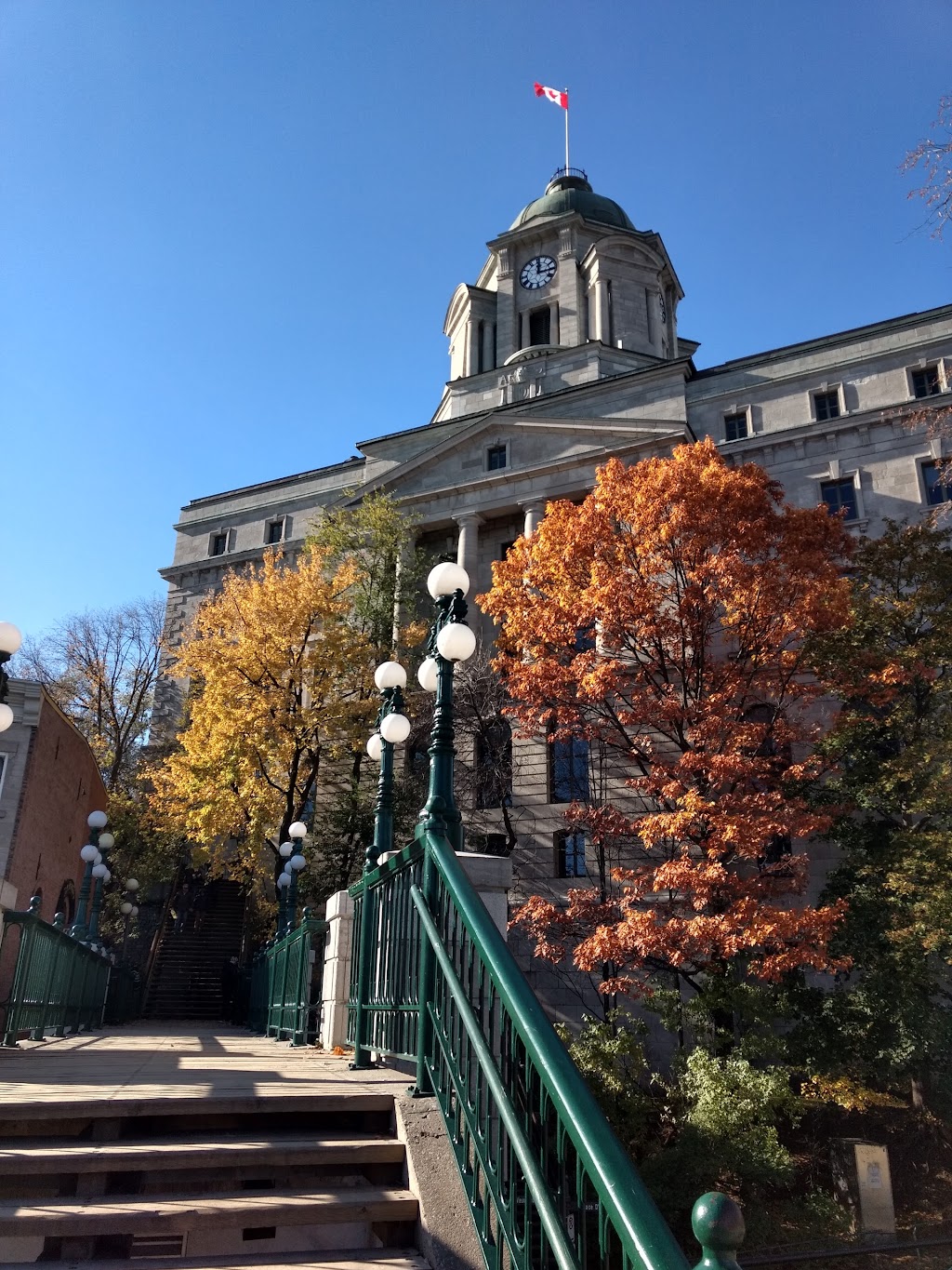 Prescott Gate | Côte de la Montagne, Québec, QC G1K 4E4, Canada | Phone: (888) 773-8888