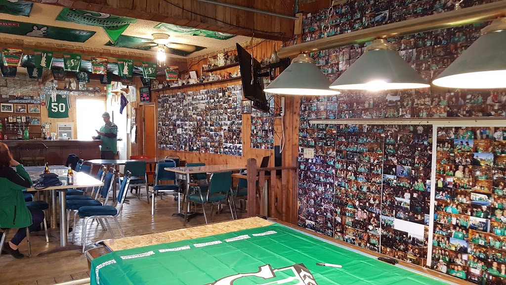 Aylesbury Hotel | 320 Main St, Aylesbury, SK S0G 0B0, Canada | Phone: (306) 734-2928
