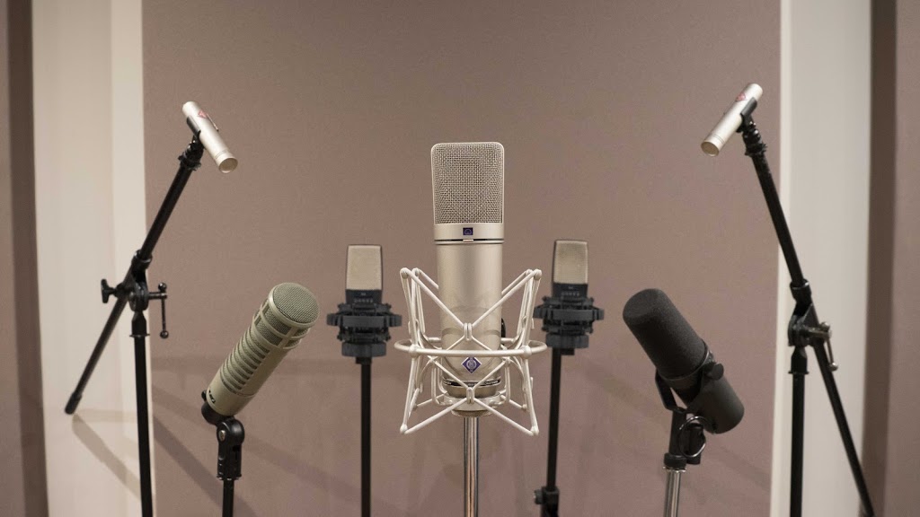 MH Studios Toronto | 1714 Eglinton Avenue West Ground Floor, Toronto, ON M6E 2H5, Canada | Phone: (647) 848-7351