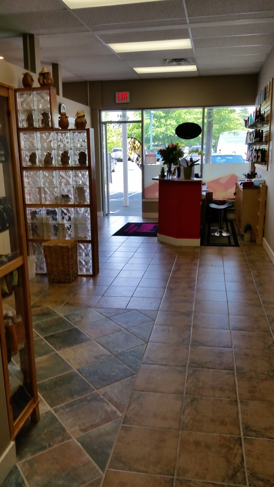 Virtual Sun Tanning Salon | 841 Vernon Ave, Victoria, BC V8X 1W3, Canada | Phone: (250) 380-6065