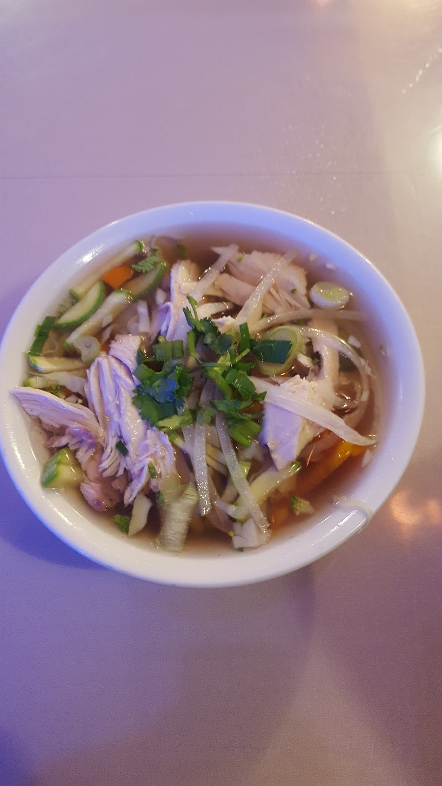 Duy Anh | 7961 Boulevard Saint-Michel, Montréal, QC H1Z 3C9, Canada | Phone: (514) 722-9595
