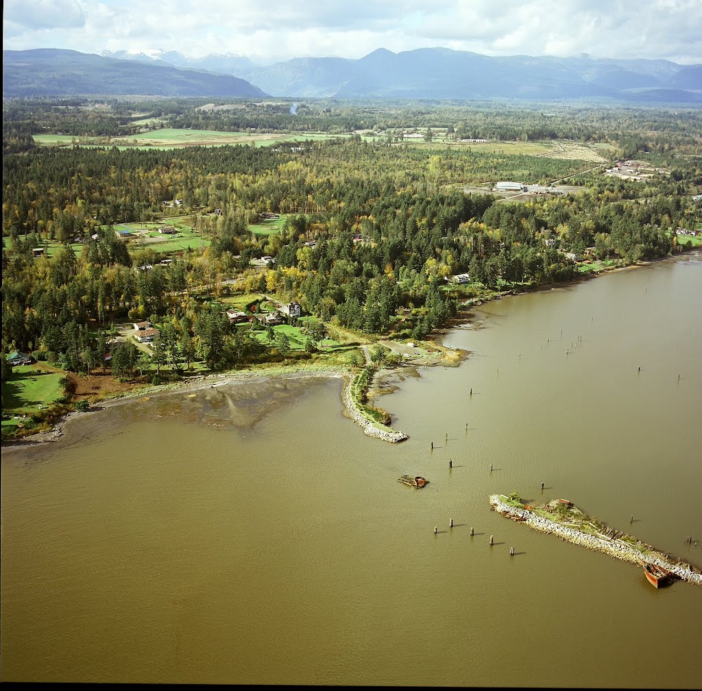 Royston House Bed & Breakfast on Royston Seaside Trail | 3700 Hilton Rd, Courtenay, BC V9N 9T4, Canada | Phone: (250) 334-8046