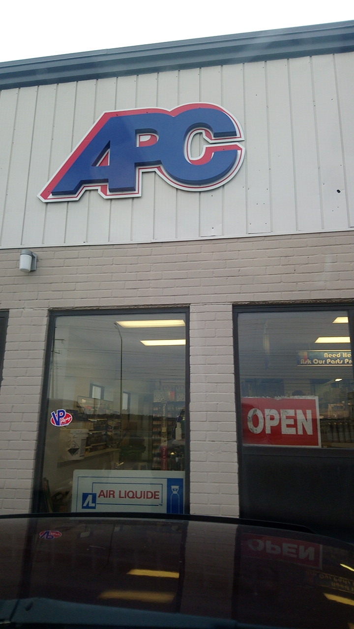 APC Auto Parts Centres | 280 Edward St, St Thomas, ON N5P 1G8, Canada | Phone: (519) 633-0301