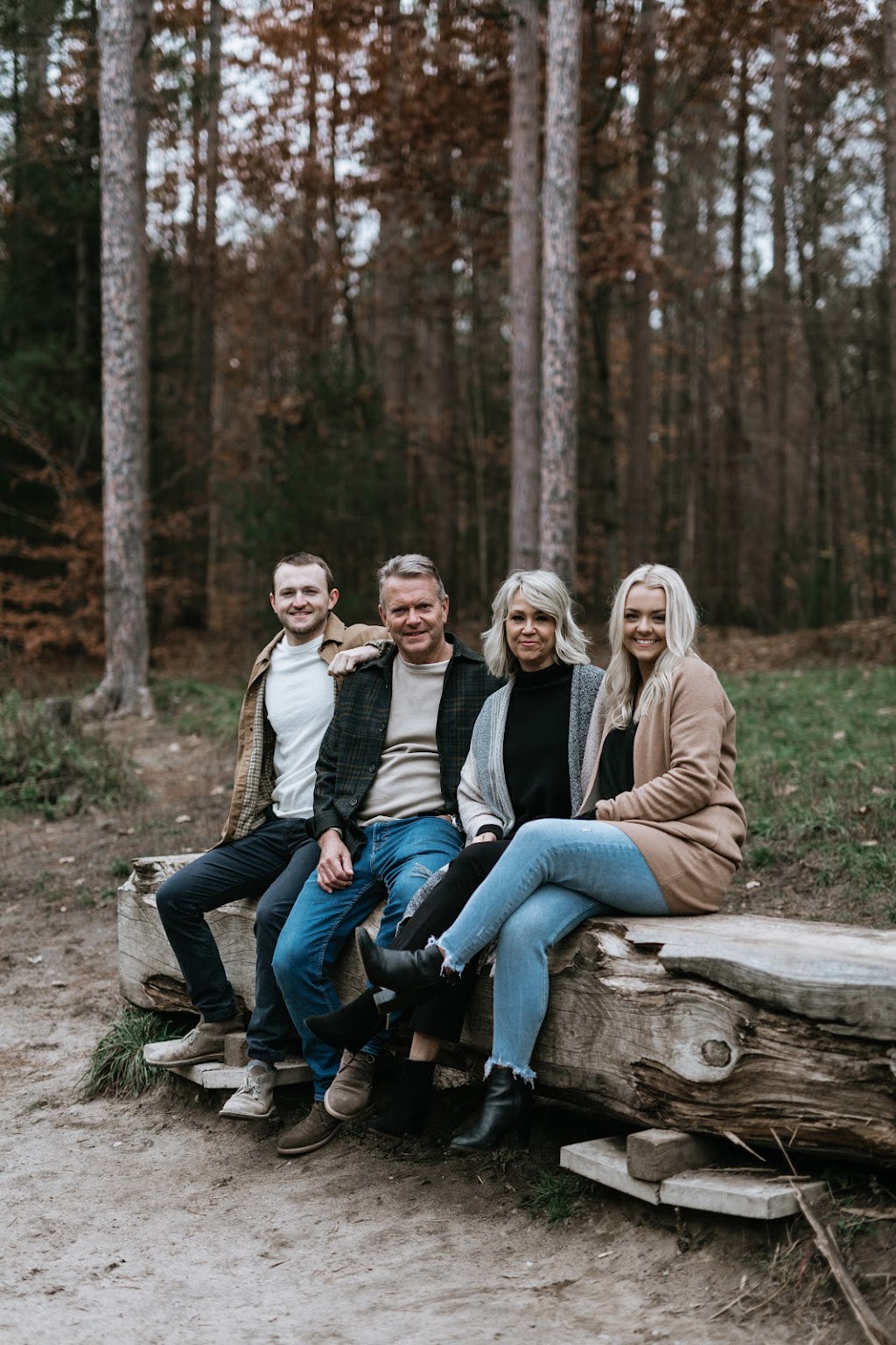 Golden Hour Photography | 58 Temperance St, Aurora, ON L4G 2P7, Canada | Phone: (647) 567-1105