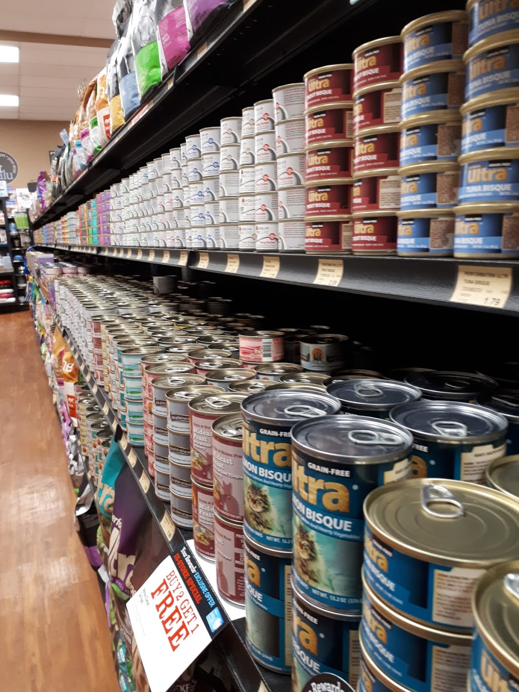 Pet Valu | 1490 Richmond Rd, Ottawa, ON K2B 6S1, Canada | Phone: (613) 820-1409