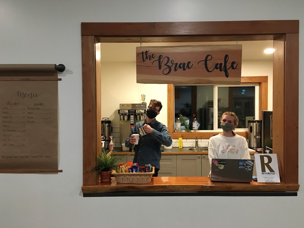 The Brae Cafe | 3915 Sunnybrae-Canoe Point Rd, Tappen, BC V0E 2X1, Canada | Phone: (604) 865-1258