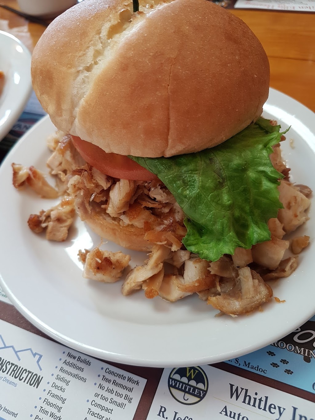 Madoc Dairy - Burnsides Casual Dining | 203 Russell St, Madoc, ON K0K 2K0, Canada | Phone: (613) 473-2963