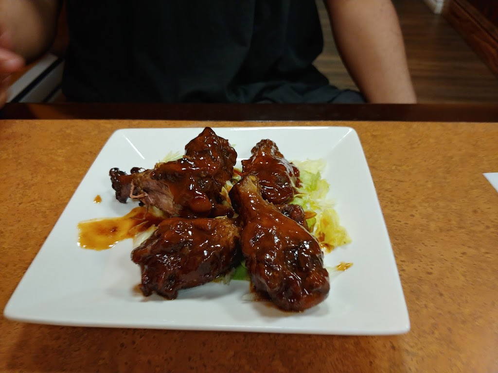 Lasalle Caribbean | 408 Av. Lafleur, LaSalle, QC H8R 3H5, Canada | Phone: (514) 439-4818